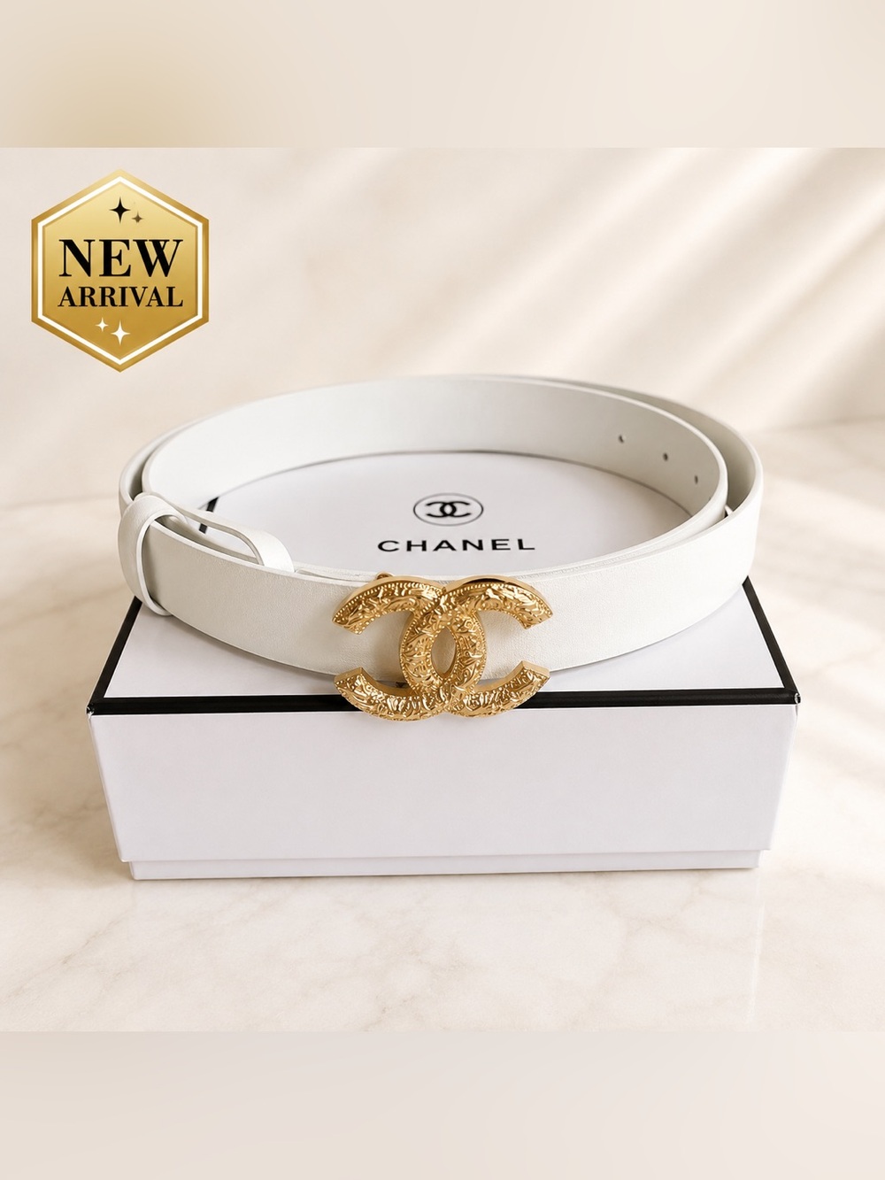 🤍 White Leather Belt with Gold-Tone logo Buckle 🤍